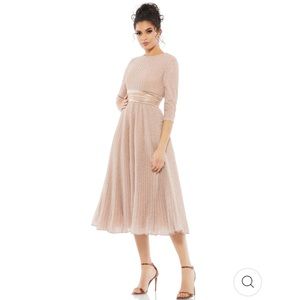 NWOT Mac Duggal Shimmering 3/4 Sleeve A-line Midi Dress Rose Gold Size 10 30750
